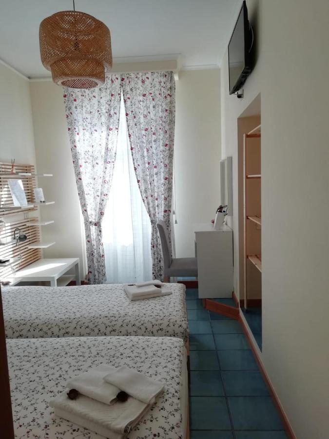 B&B Flavio Поццуоли Экстерьер фото